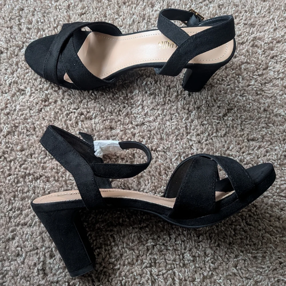 Dream Pairs Chunky Ankle Strap Sandal Heels Size 9 NWT - Picture 5 of 9